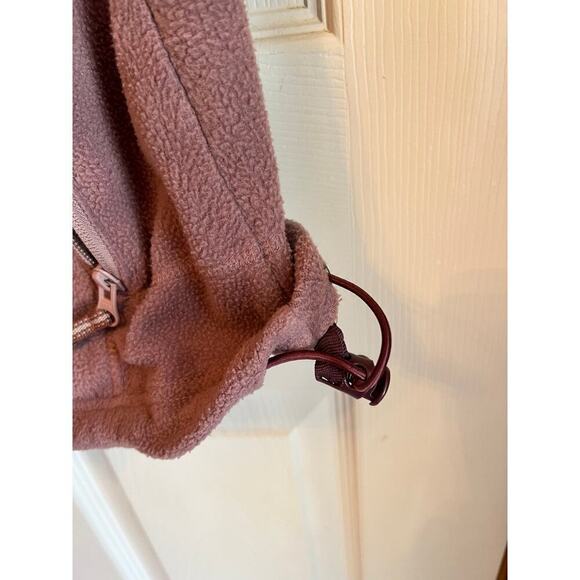 Cabelas Plum Color Vest - Picture 4 of 6